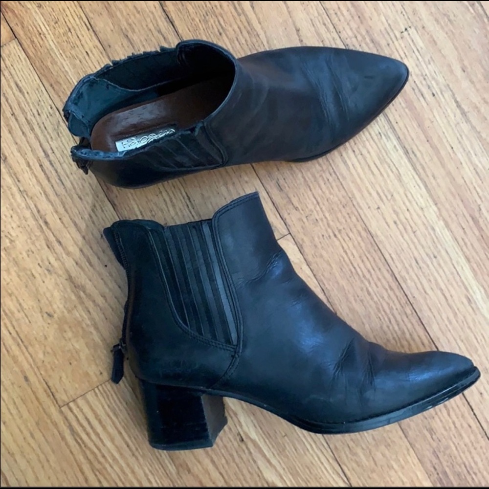 Halogen Booties